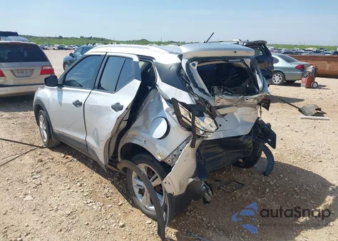 2018 Nissan Kicks S from USA, damaged, VIN 3N1CP5CU7JL529215